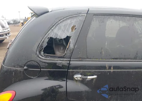 2002 Chrysler Pt Cruiser Limited z USA, uszkodzony, nr VIN 3C8FY68BX2T218897